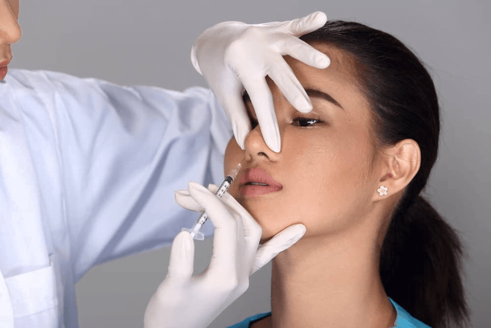 Tiêm filler mũi có an toàn không? Góc nhìn toàn diện trước khi quyết định 5 tiêm filler mũi có an toàn không